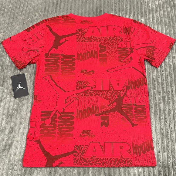 Nike Air Jordan T-Shirt just in time for Christmas - Picture 4 of 7